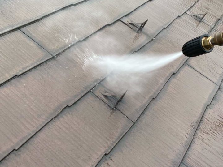 屋根　高圧水洗浄