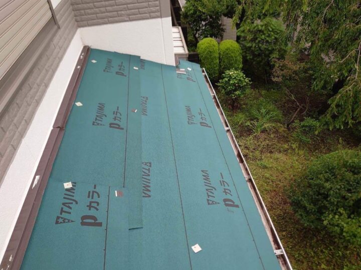 下屋根カバー工法