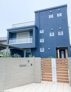 外壁塗装でおしゃれな色とは？流行りの色から人気の色をご紹介