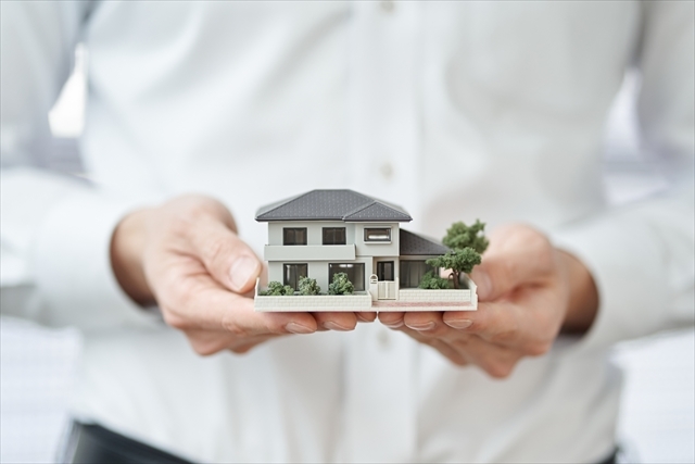 八王子市の外壁塗装はぬりかえ専門館へ